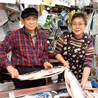 熟成鮭工房 かろうじ五十嵐商店